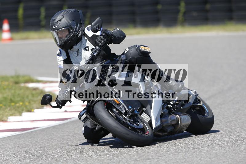 Archiv-2025/48 25.08.2025 Cornu Master School ADR/blau-bleu/100